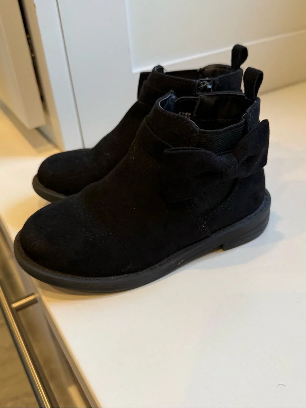 GAP stylish black