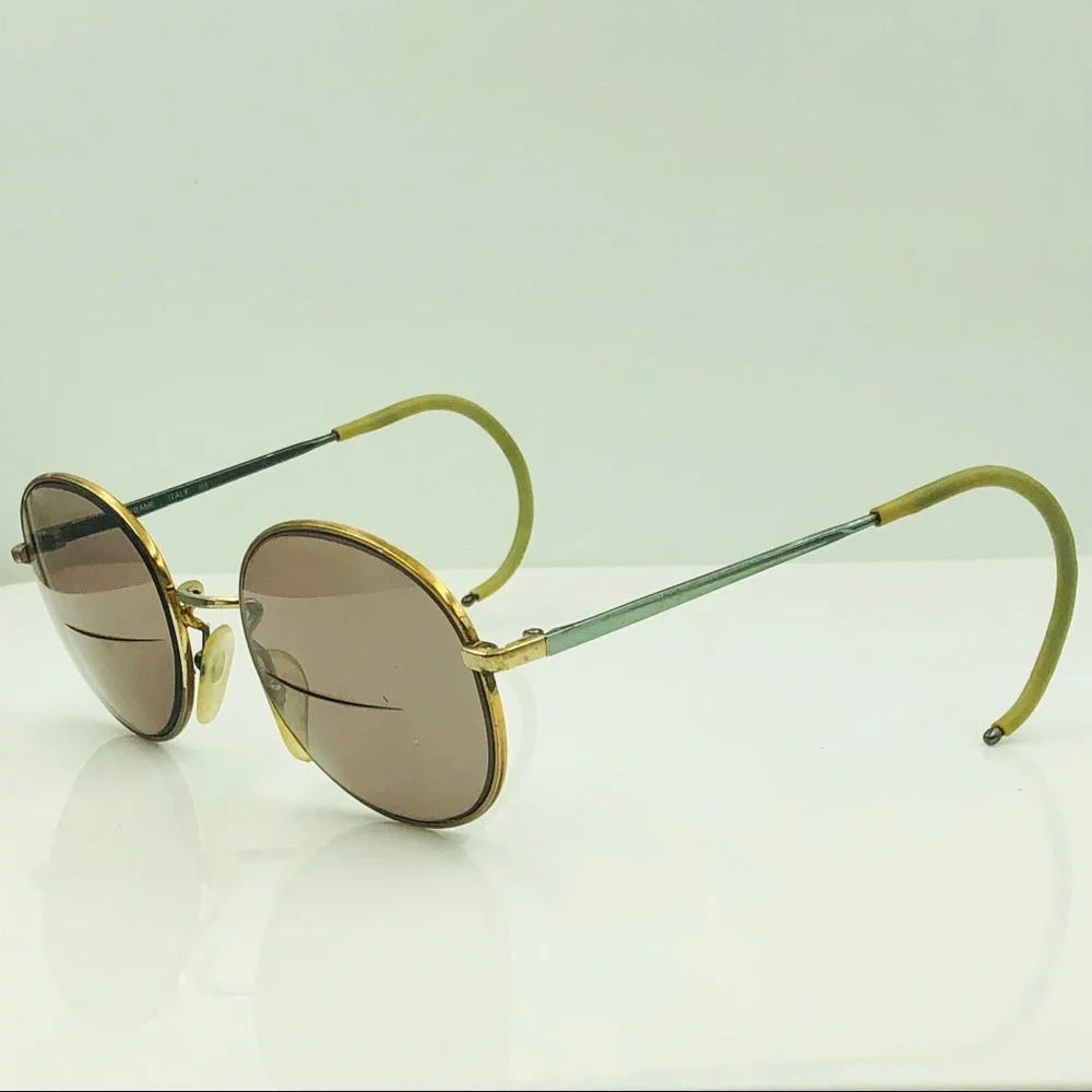 Luxottica listing pair