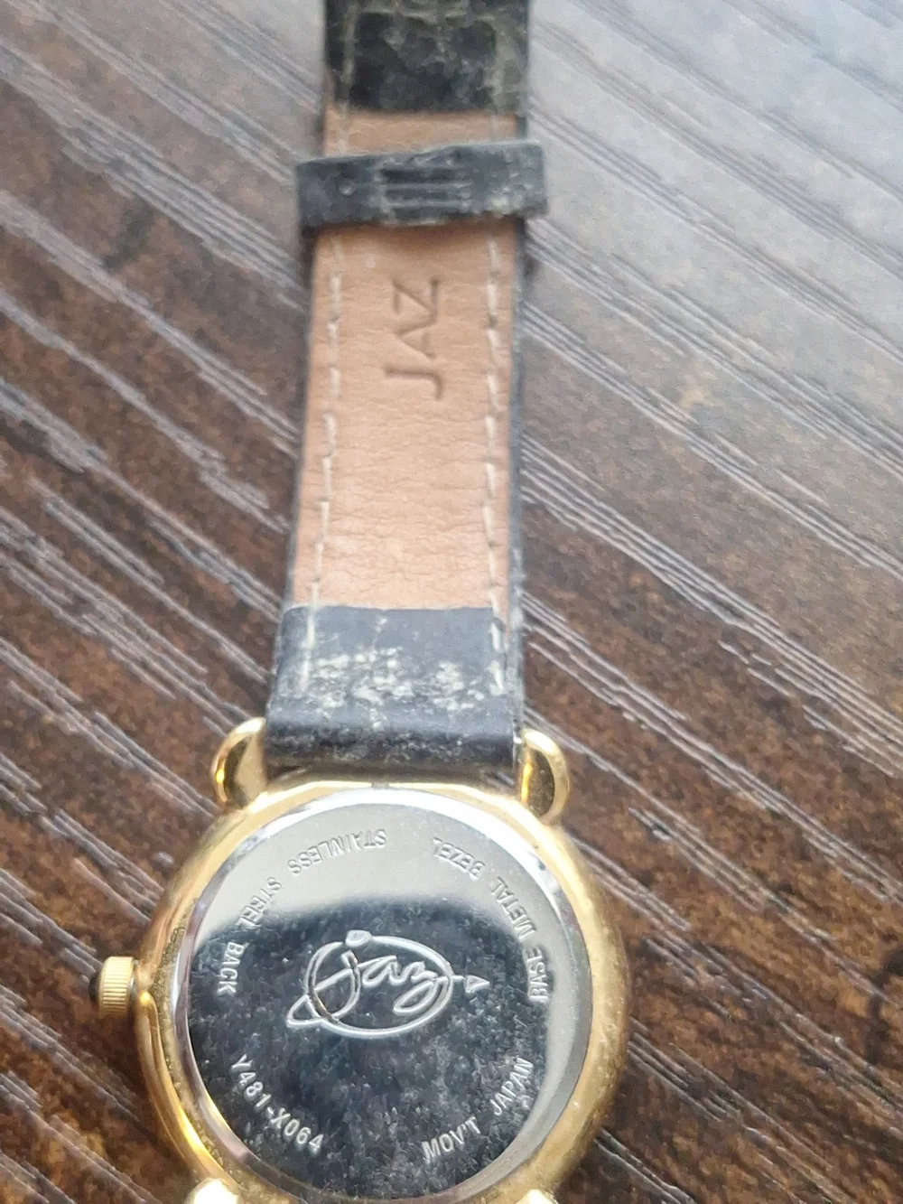 Vintage Mickey Mouse Gold-Tone Case Watch with Black Strap and Blue Dial