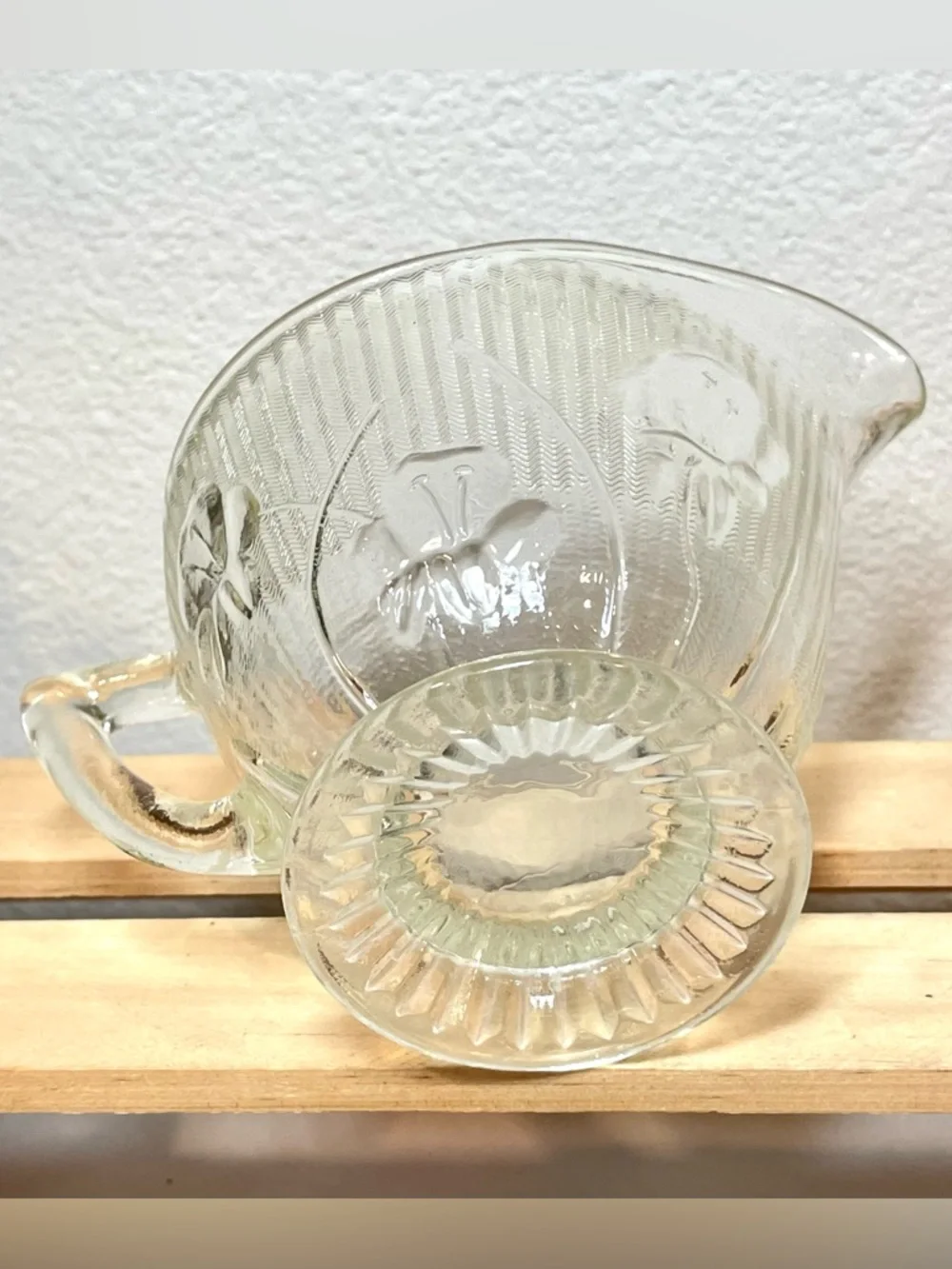 Jeannette Glass beautiful clear