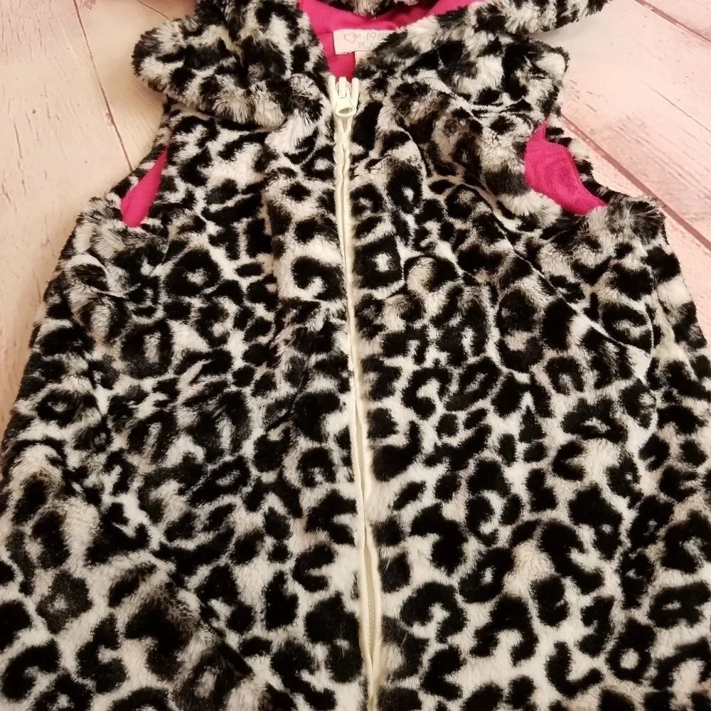 Children's place leopard vest 4T