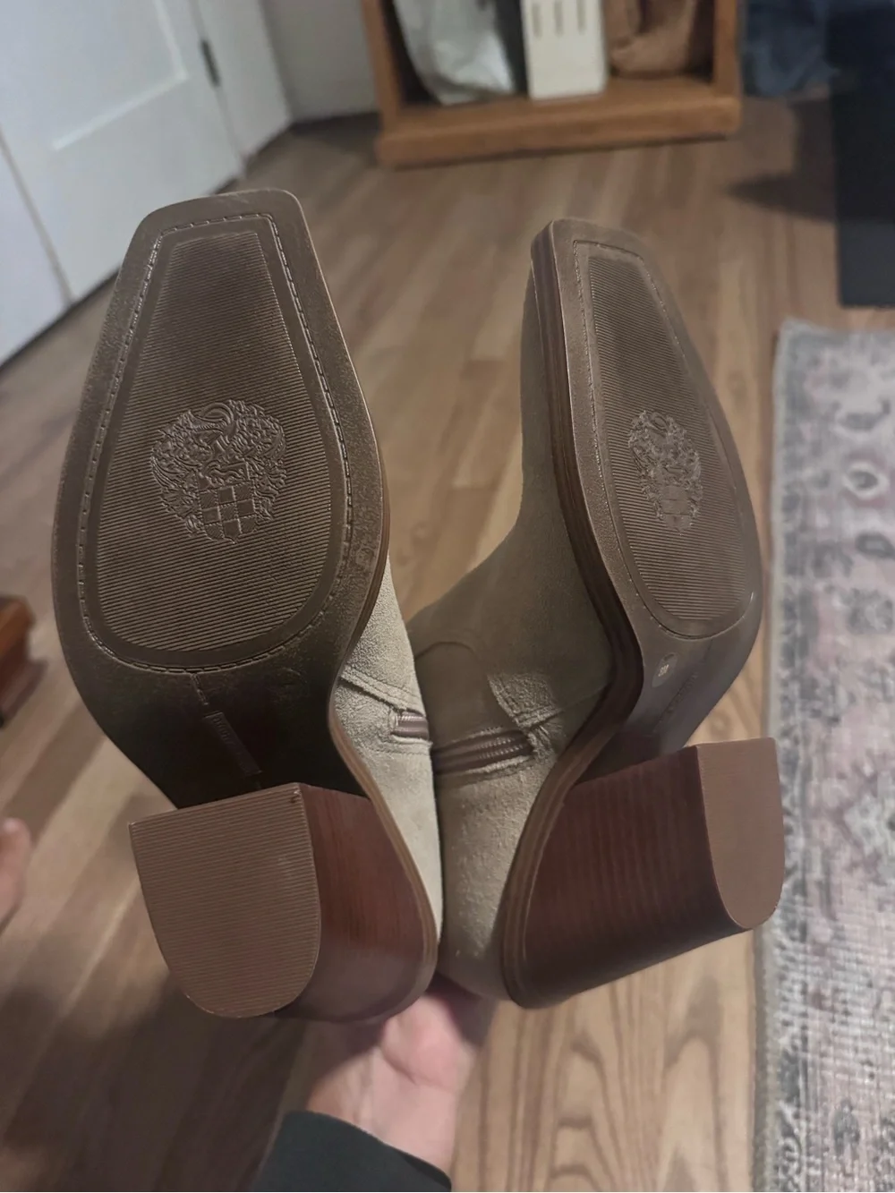 Vince Camuto vince camino