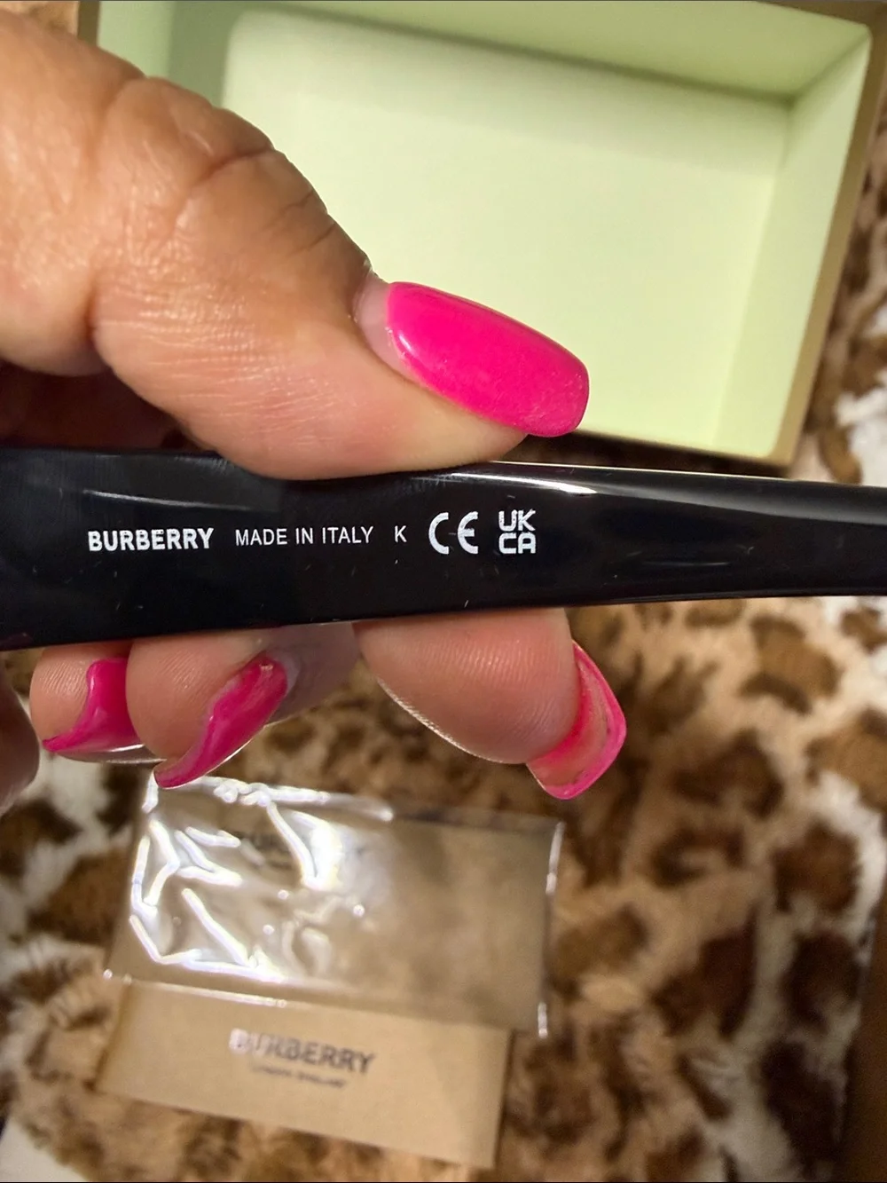 Burberry bold single