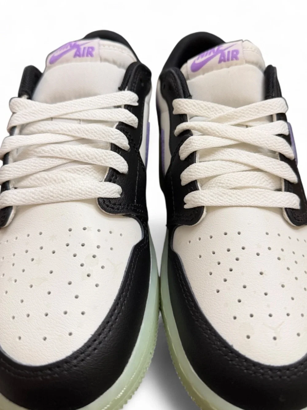 Nike Air Jordan 1 Retro Low OG ‘Black Raspberry’ Size US 6 Youth/ 7.5 Women’s