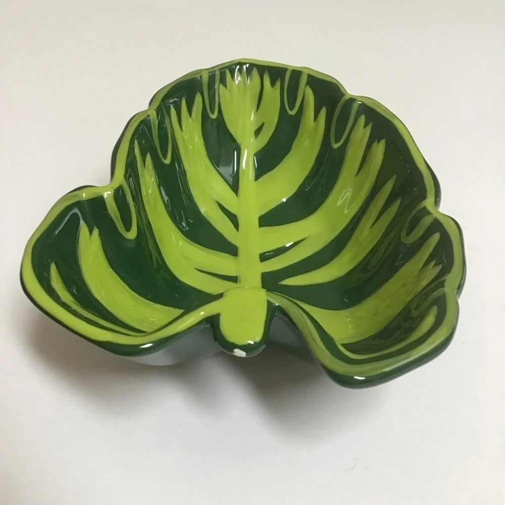 Boston Warehouse tropical leaf