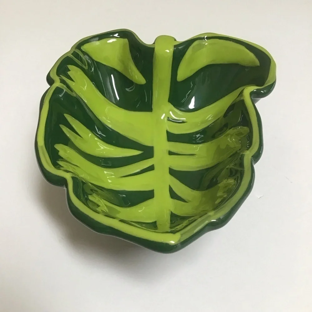 Boston Warehouse tropical leaf