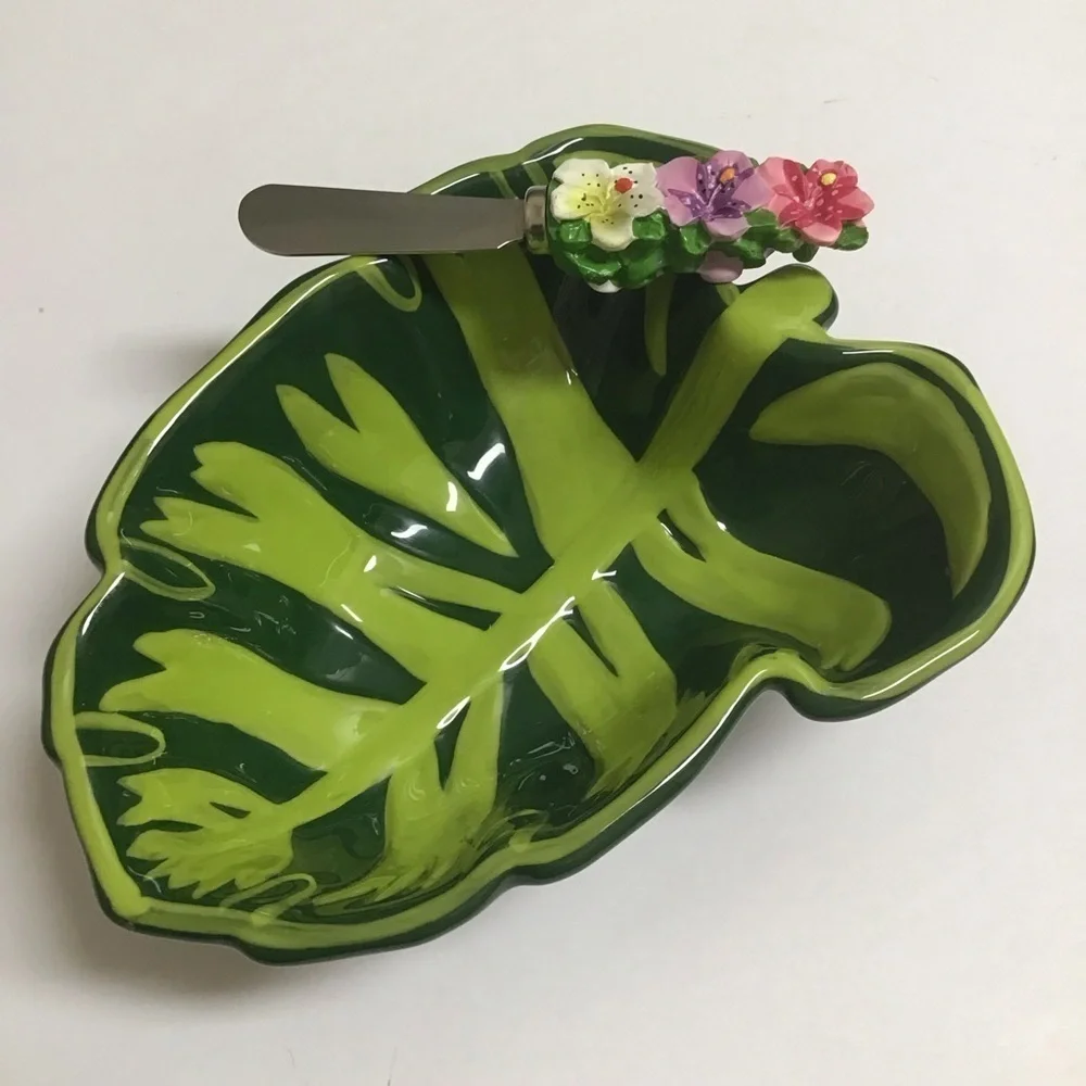 Boston Warehouse tropical leaf