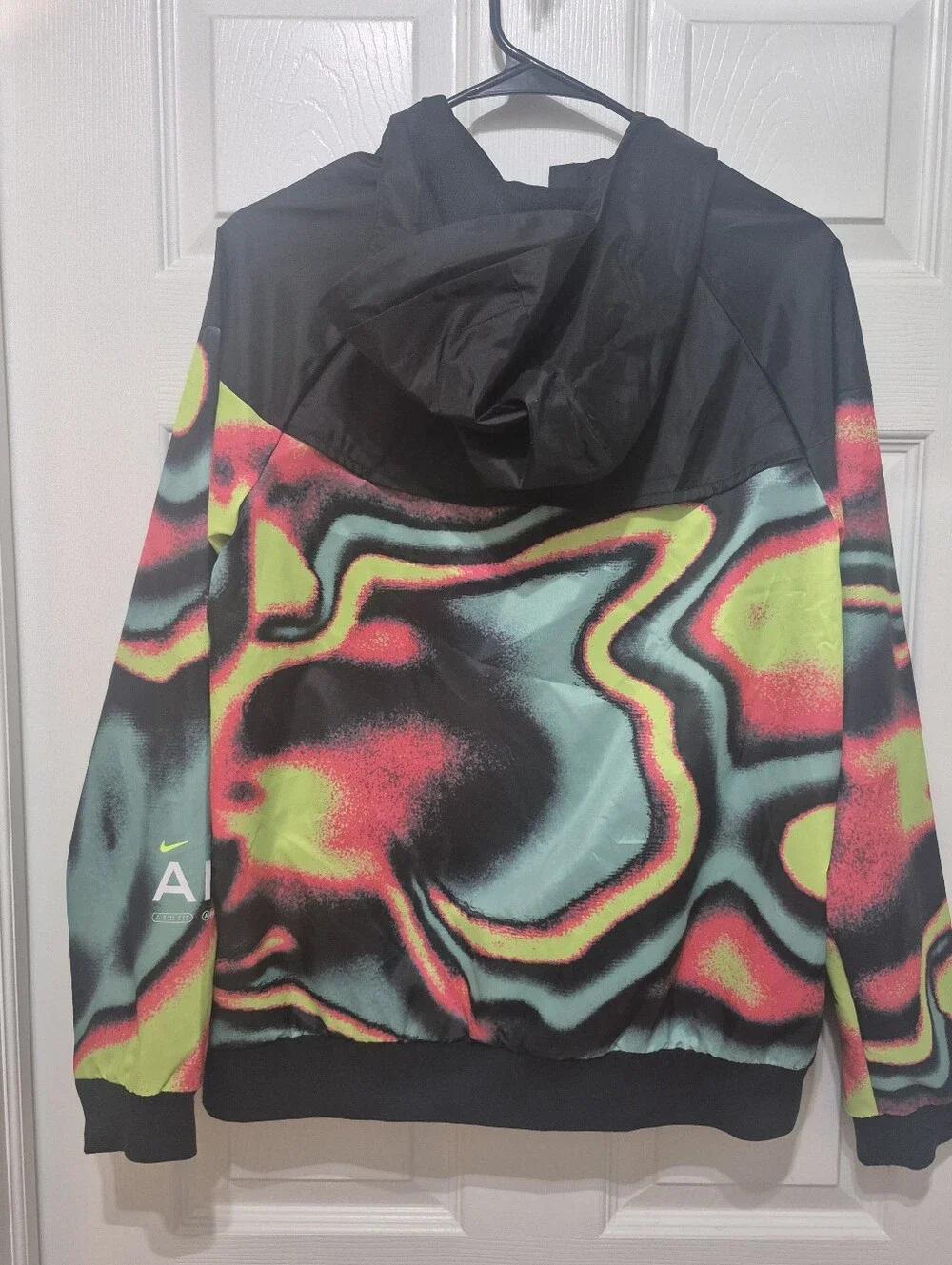 Brand New Nike Max Volume Windrunner Woven Lined Jacket Weatherman Youth XLarge