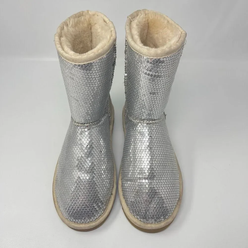 UGG classic short