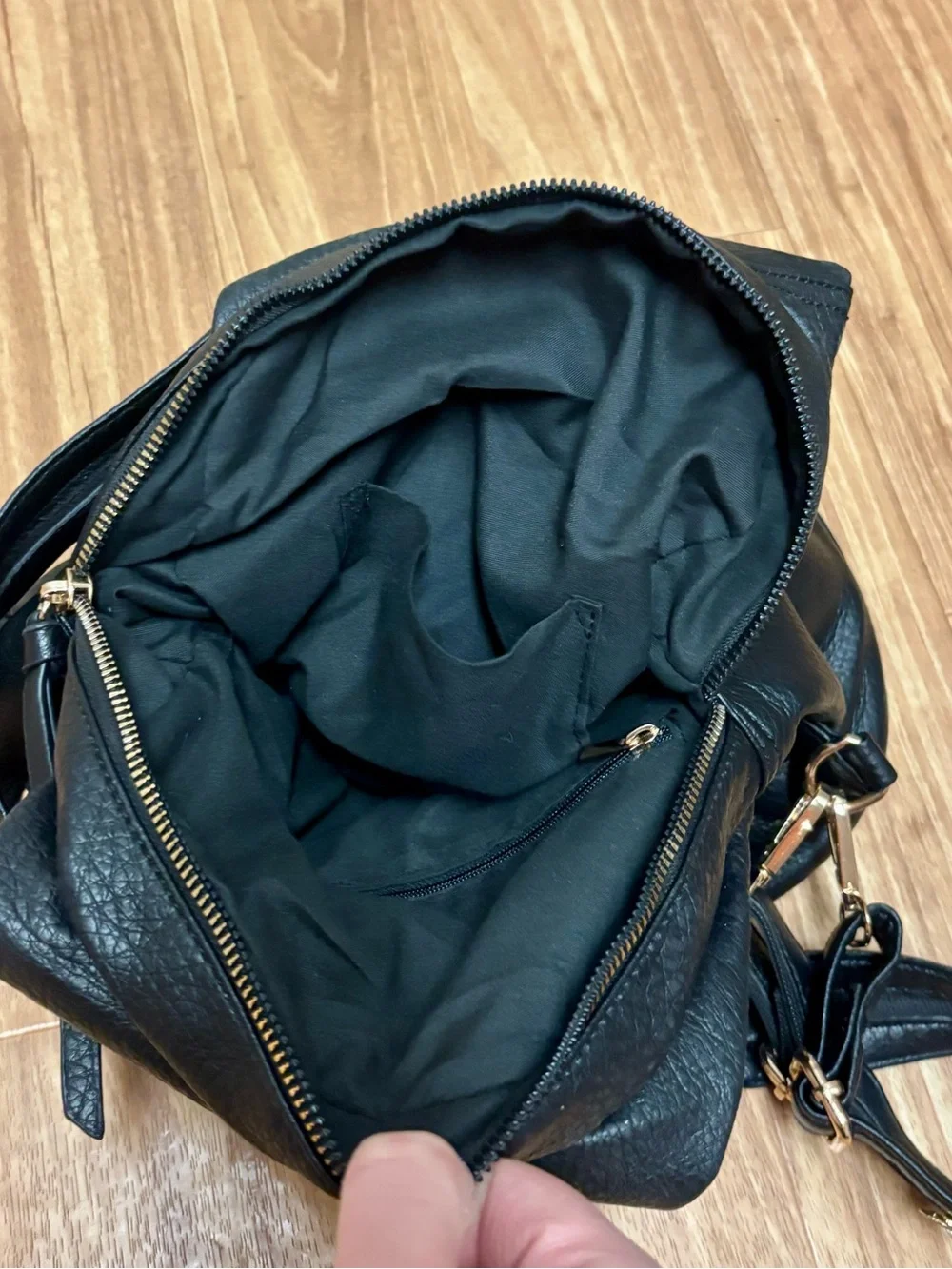 N/A sleek black