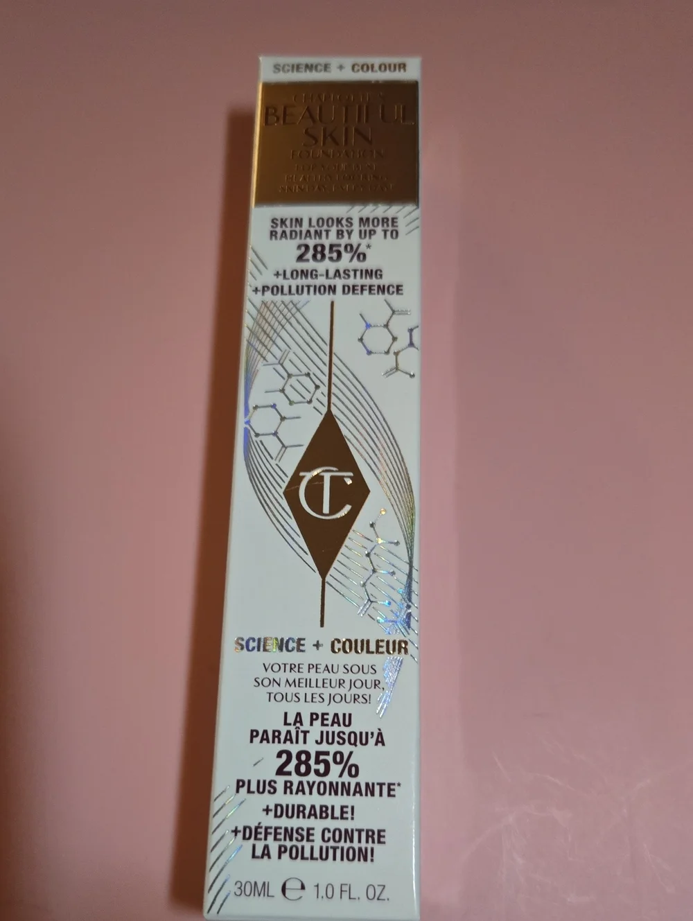 CARLOTTE TILBURY Beautiful Skin Medium Coverage Liquid Foundation