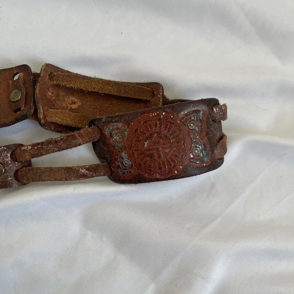Vintage Fossil Genuine Leather Foil‎ Woven Belt