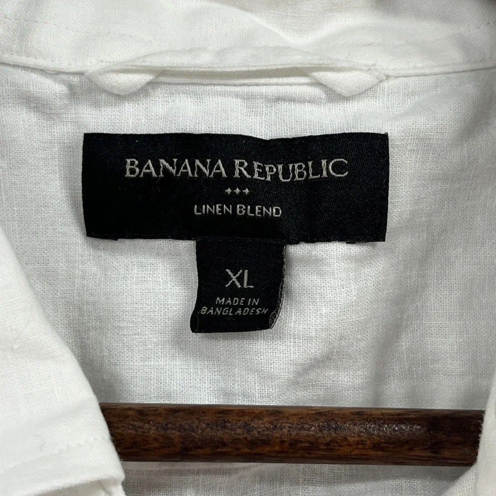 Banana Republic Button Up Shirt Mens XL White Linen Blend Coastal Resort Casual