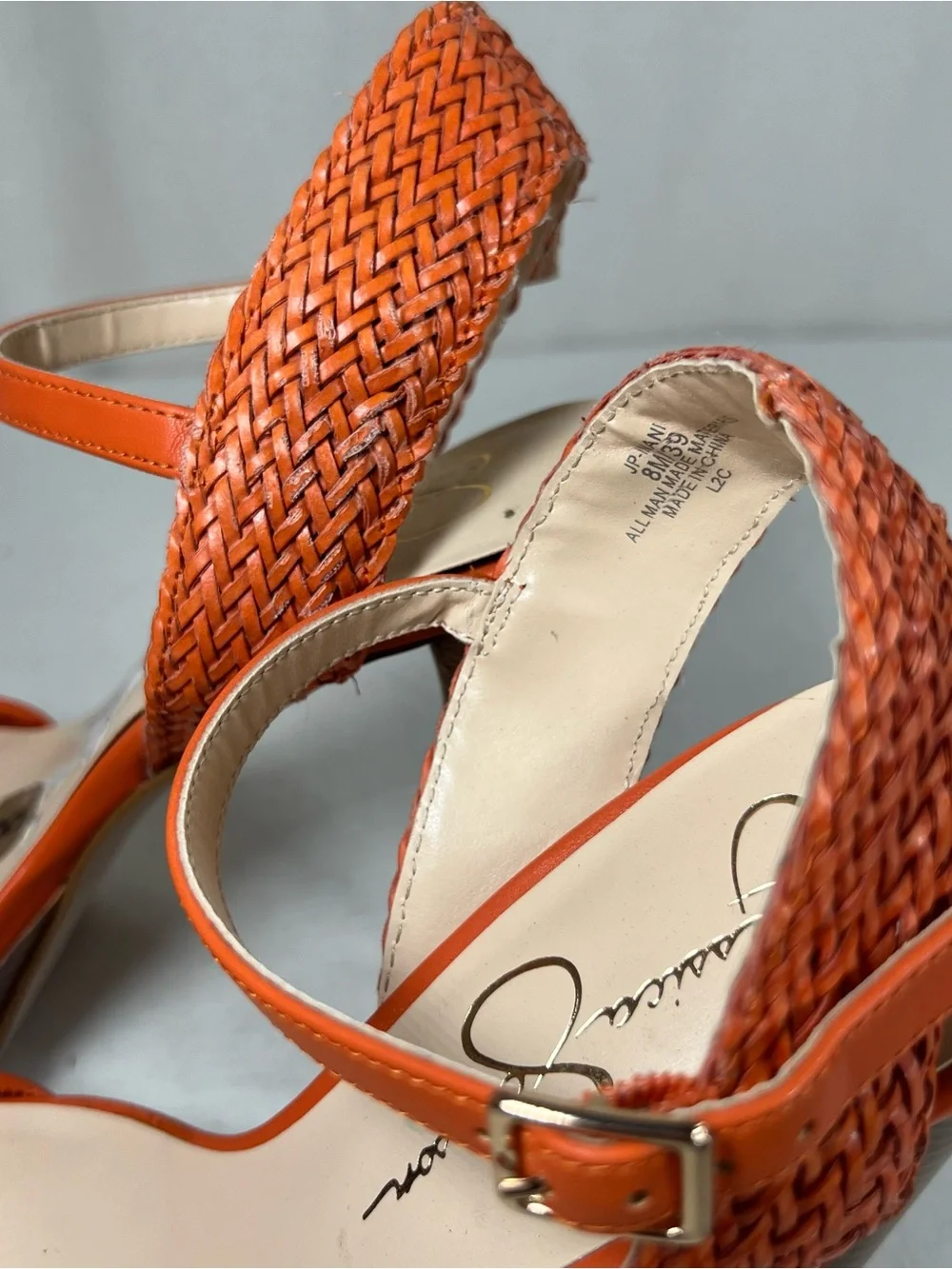 Jessica Simpson bold orange