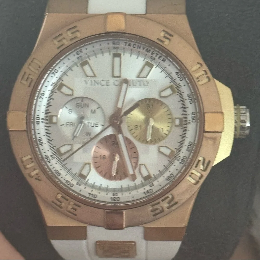 Vince Camuto stylish vince