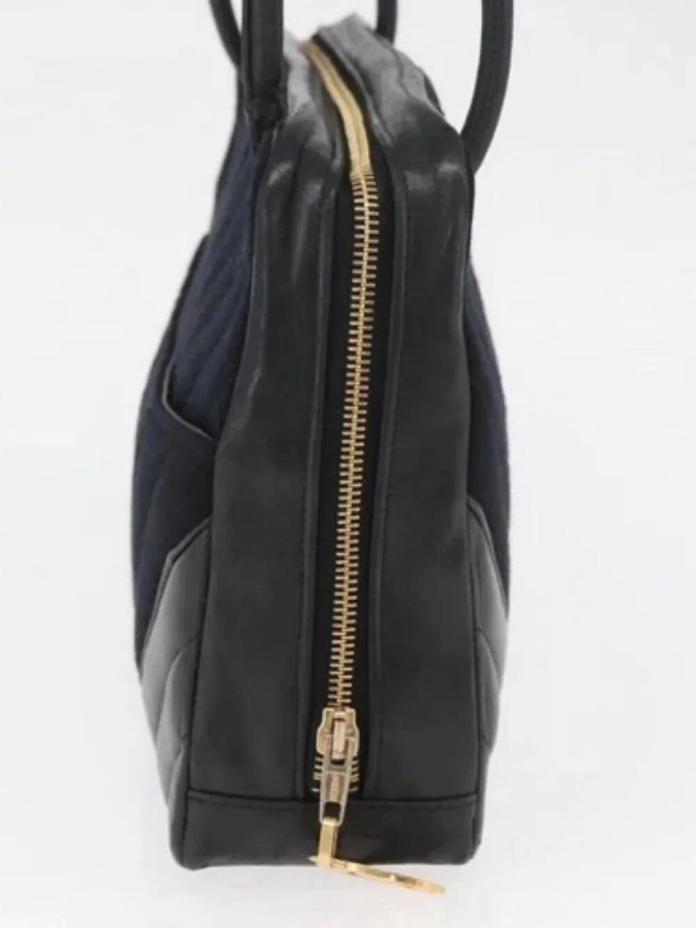 CHANEL brand	chanel color	black