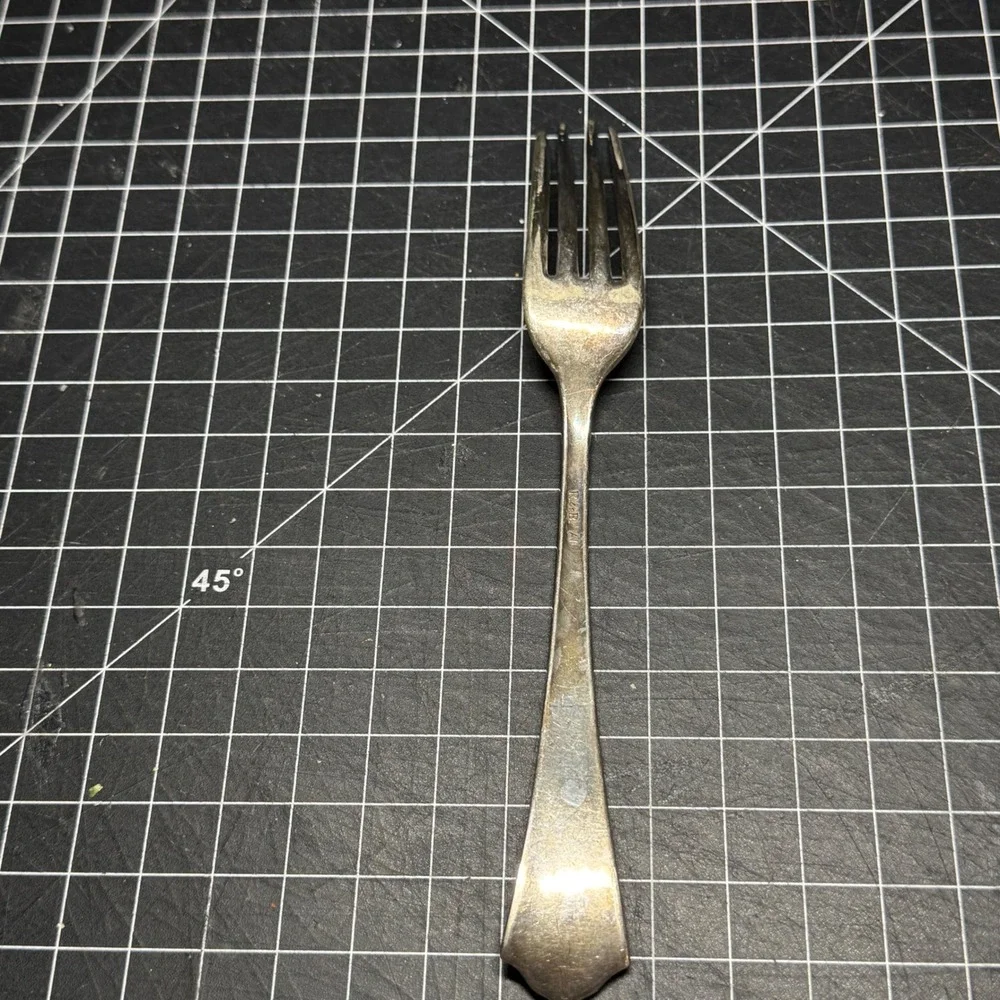 Rogers & Bro Silverplate Dinner Fork 1914 La Concorde Pattern Laurel Wreath A1