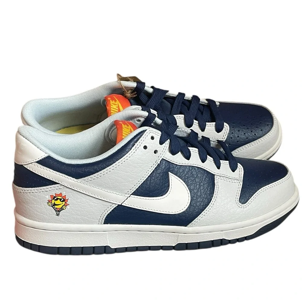 Nike Dunk‎ Low GS 'UV Reactive' sneaker, Photon Dust/Midnight Navy colorway, 7Y