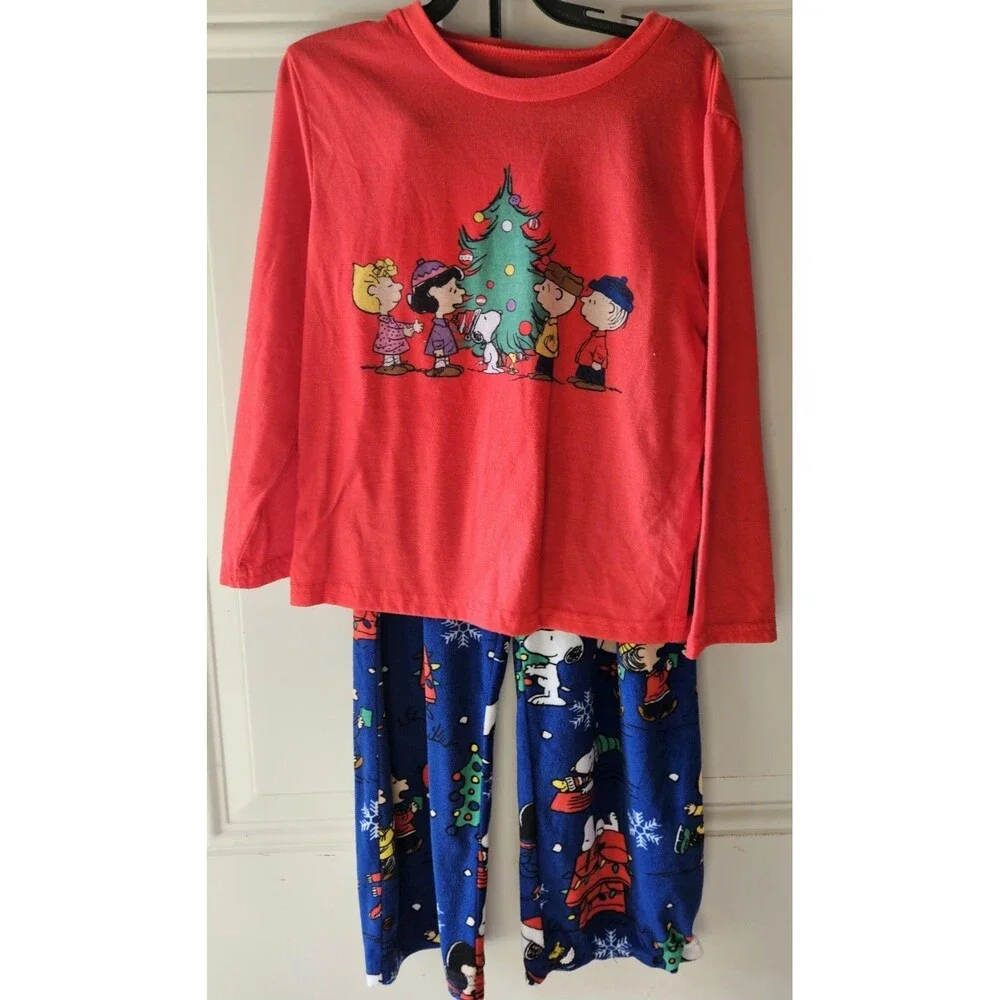 Peanuts Christmas 2 Piece Pajamas Set - Family - Kids‎ Boys Girls size 6 - NEW