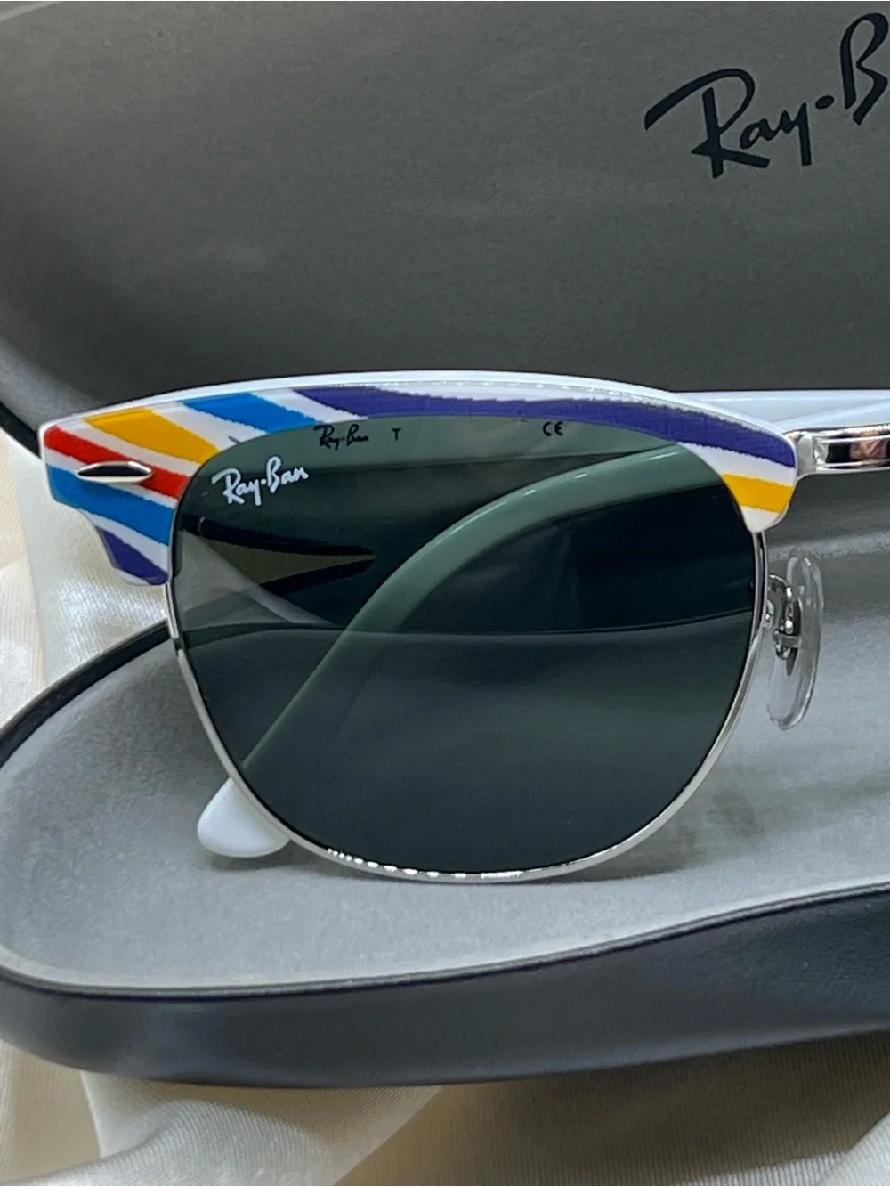 Ray-Ban Men’s Clubmaster Sunglasses with Multicolor Stripe Trim
