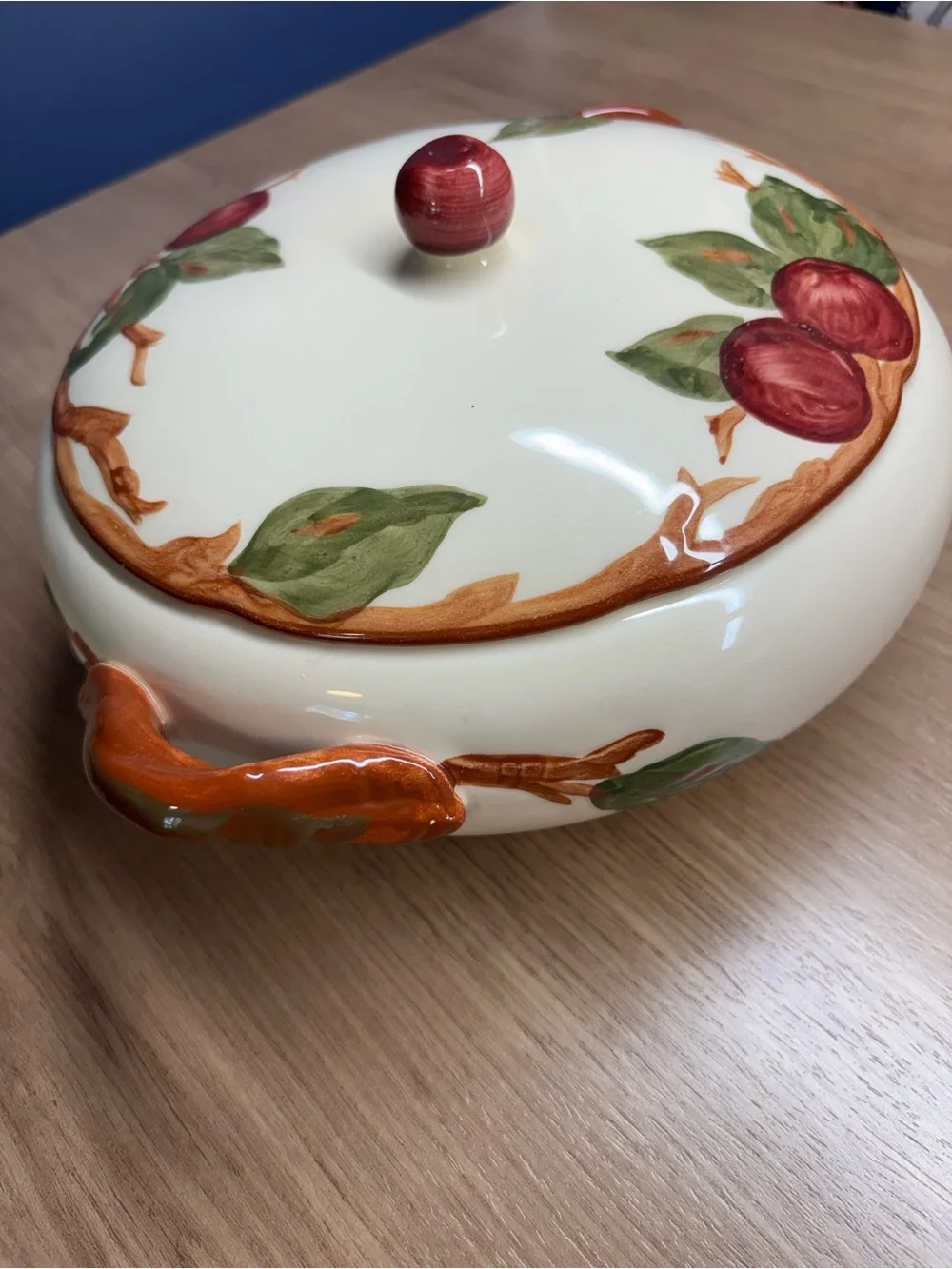 Franciscan vintage round