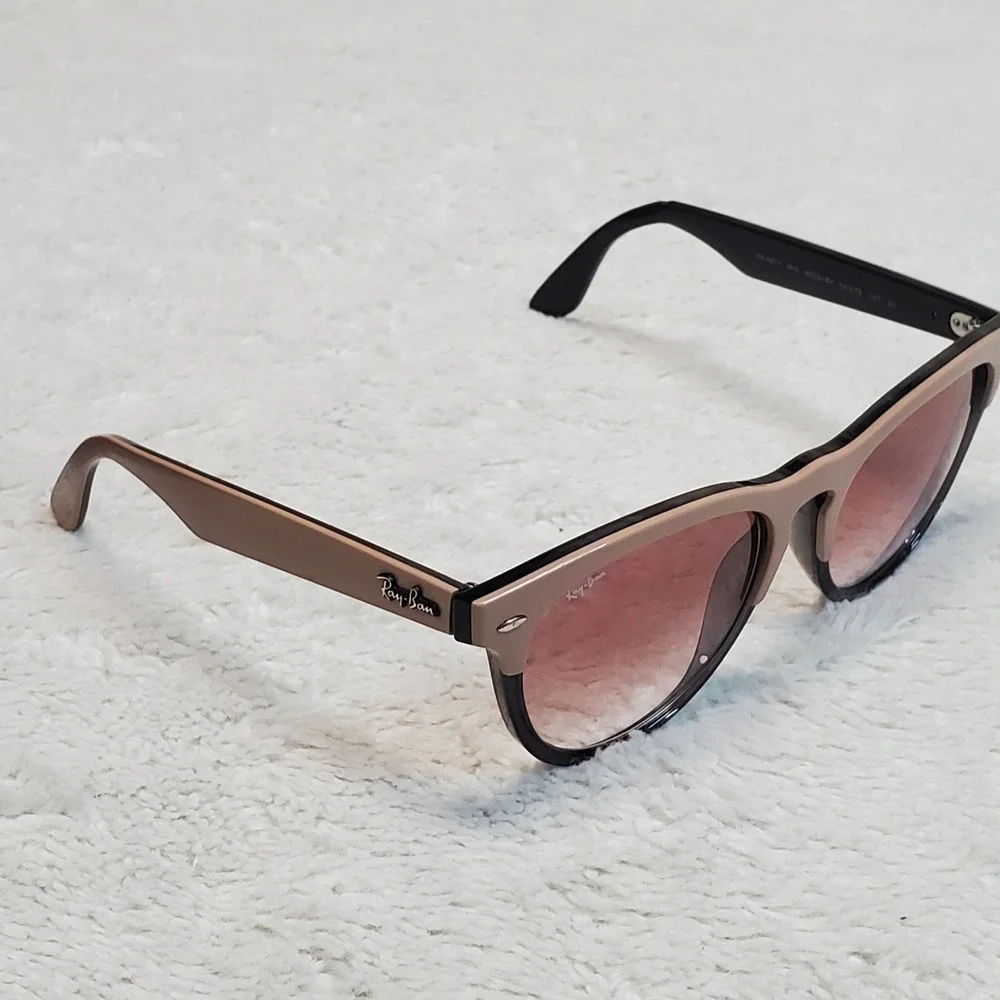 Ray-Ban fall wear wipe