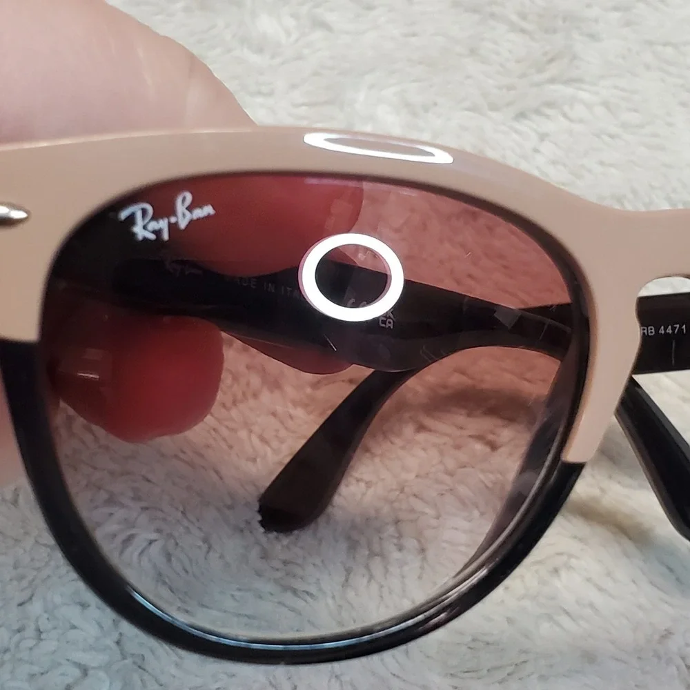 Ray-Ban outdoors lounge cruise