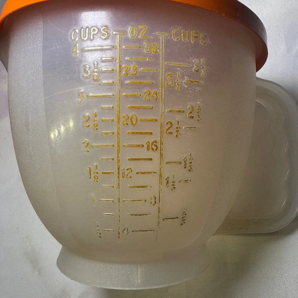 Tupperware vintage mix