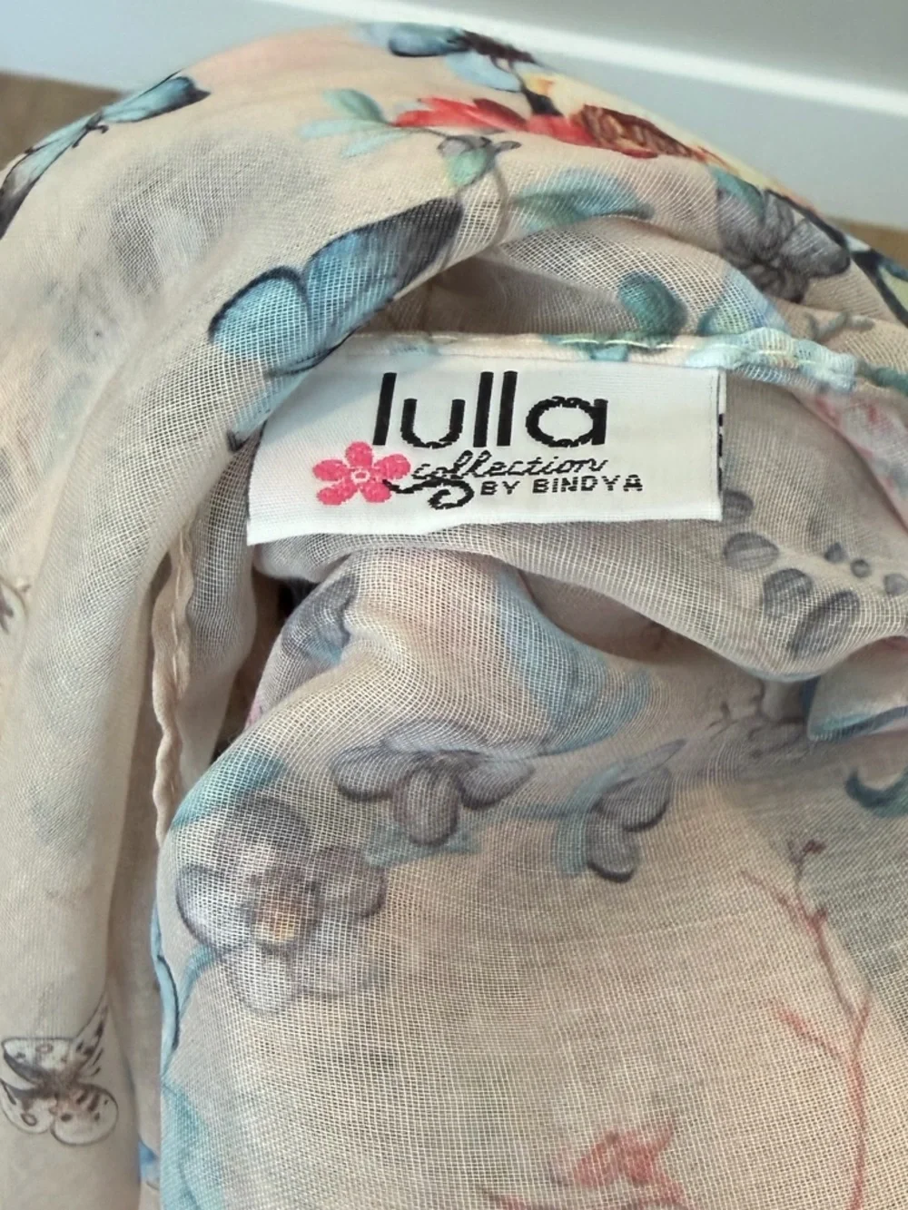Bindya scarf lightweight