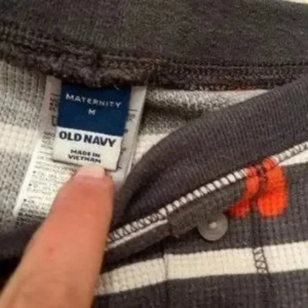 Old Navy heart themed