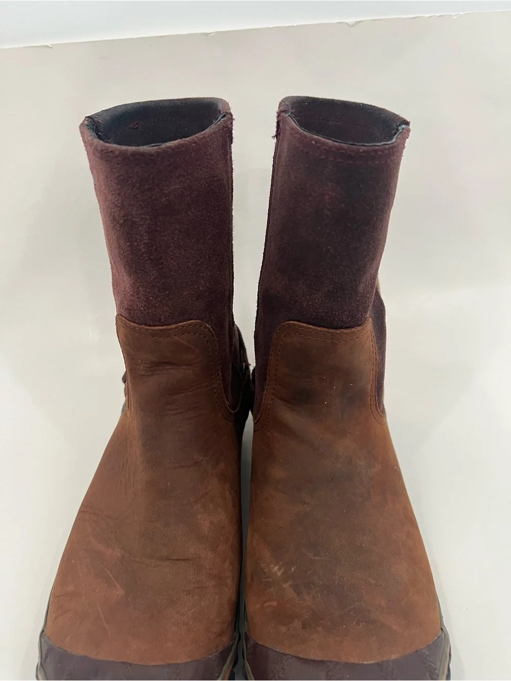 Sorel durable leather