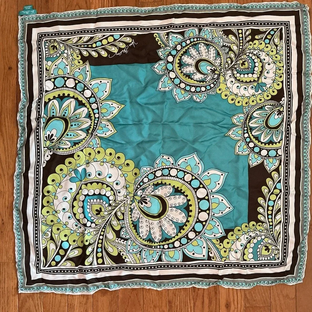 Vera Bradley please see