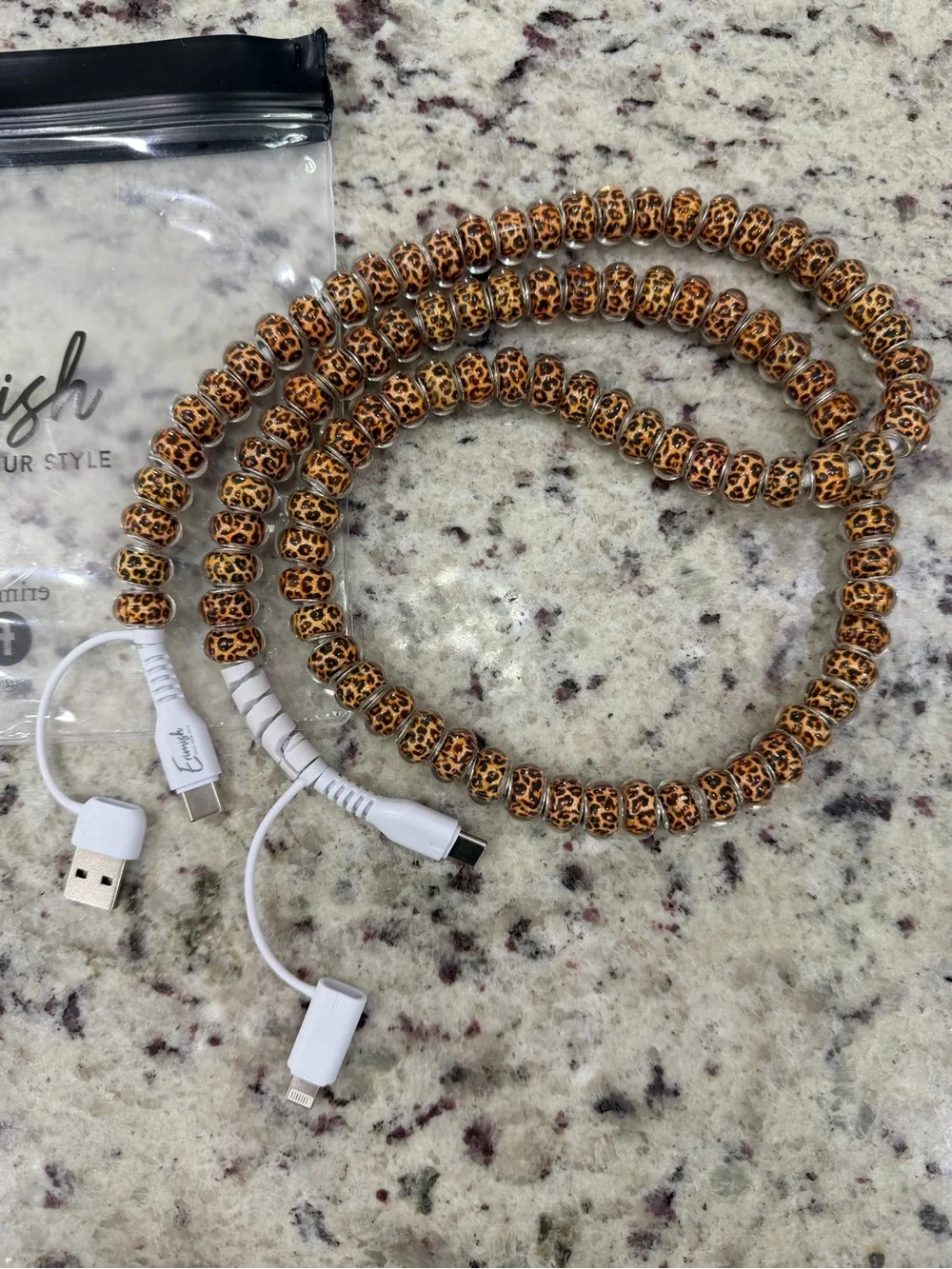 Erimish multi connector