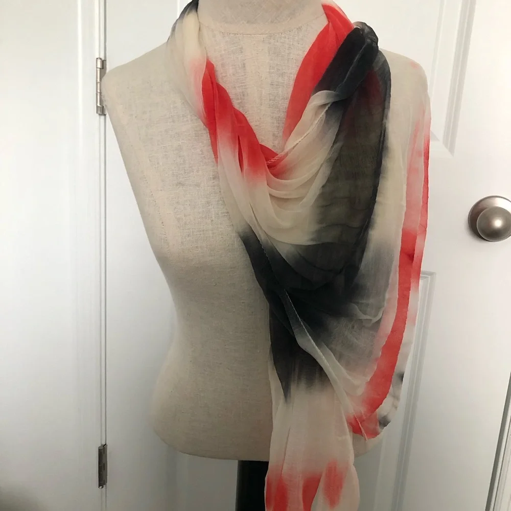 N/A flowy lightweight