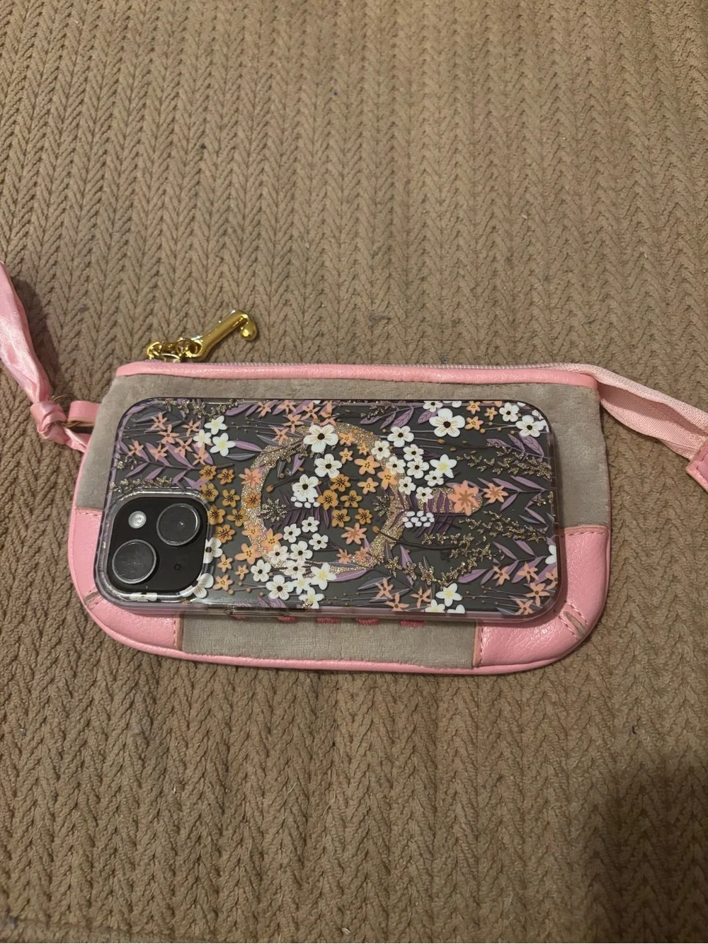 Juicy Couture velour wristlet