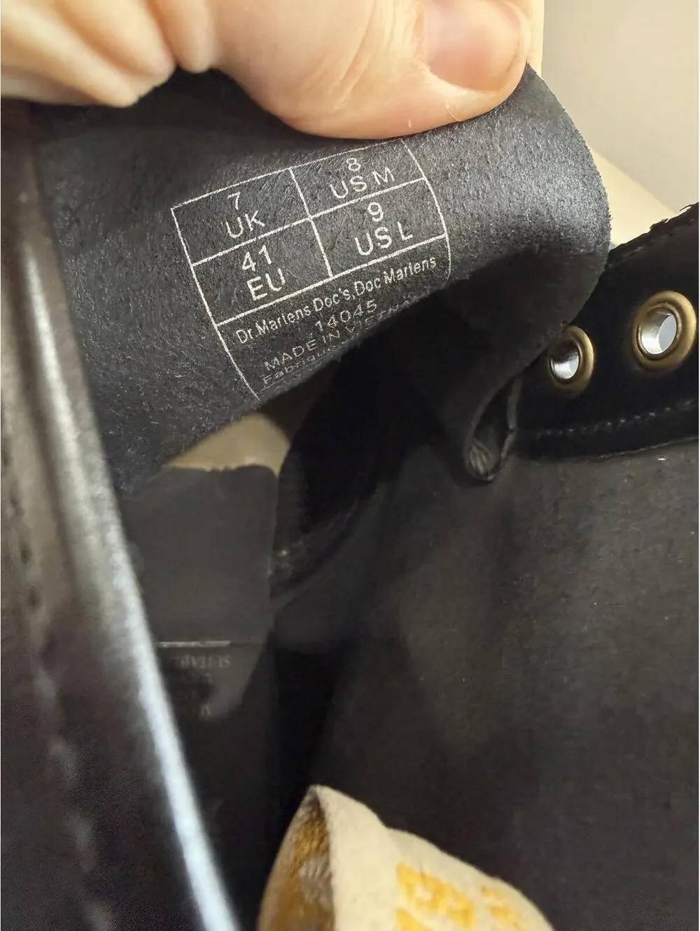 Dr. Martens classic dr