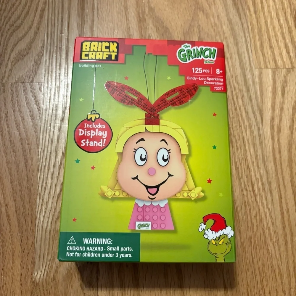 The Grinch create festive