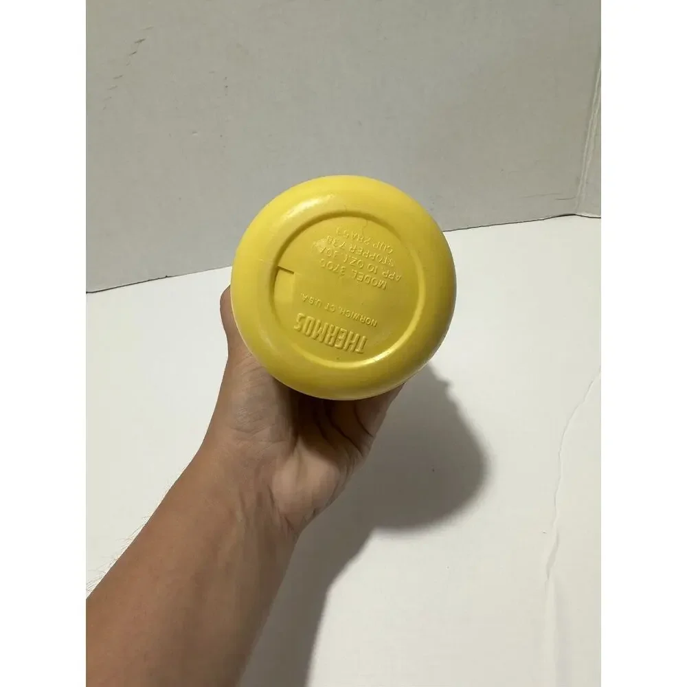 Teddy‎ Ruxpin THERMOS Vintage No Cup/ Lid Model 3700 10 OZ Yellow