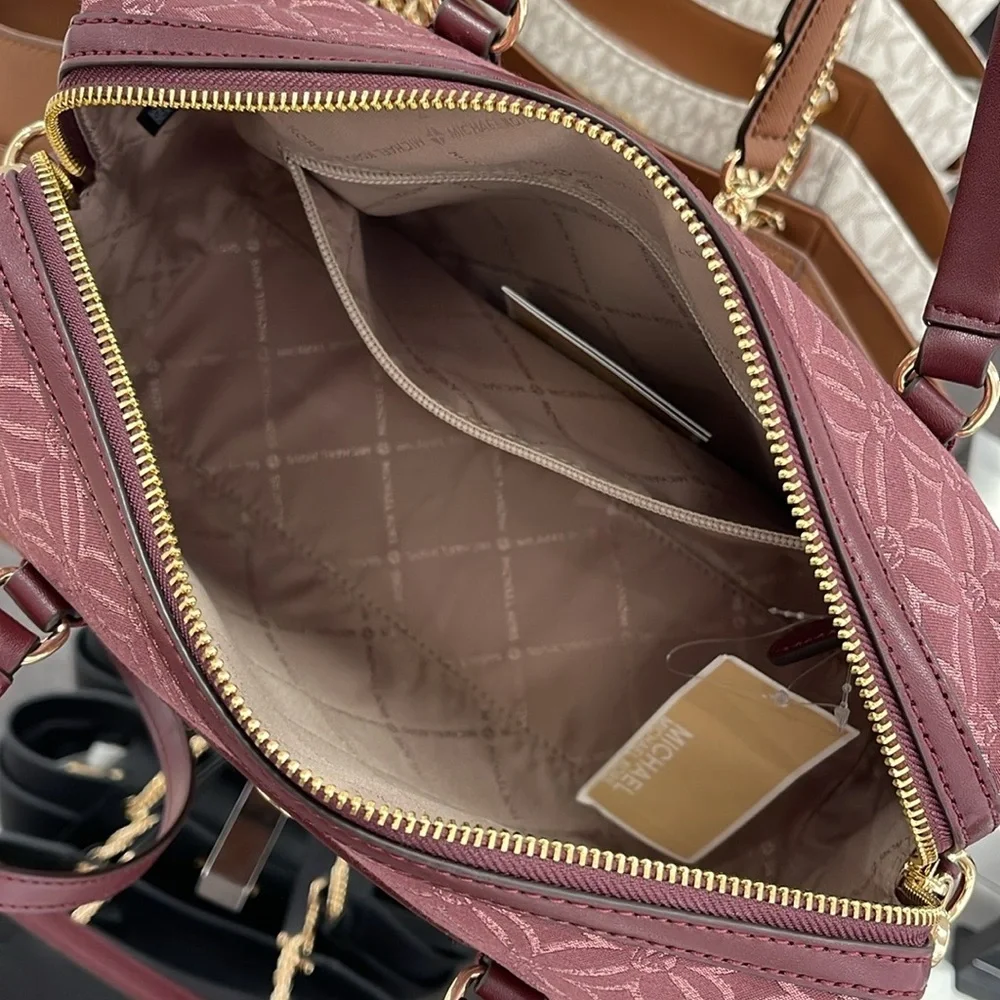 Michael Kors item touch michael
