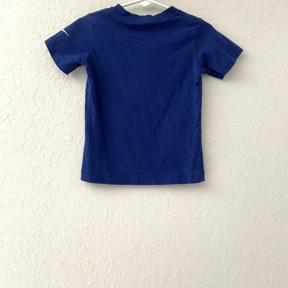 NIKE TEE SHIRT “I’M WHAT’S NEXT” ATHELTIC CUT 3T