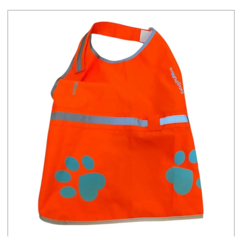 SafetyPUP strap labradors stains