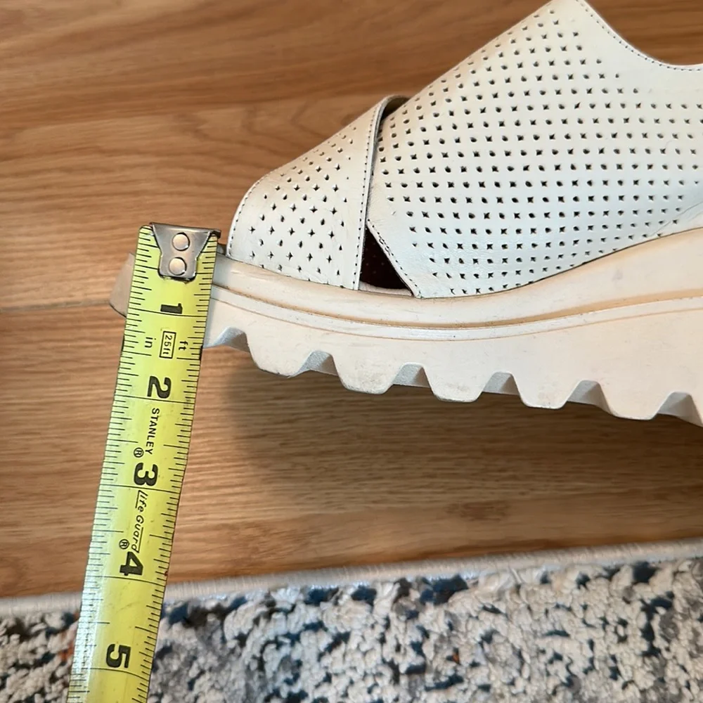 N/A wedged sandals