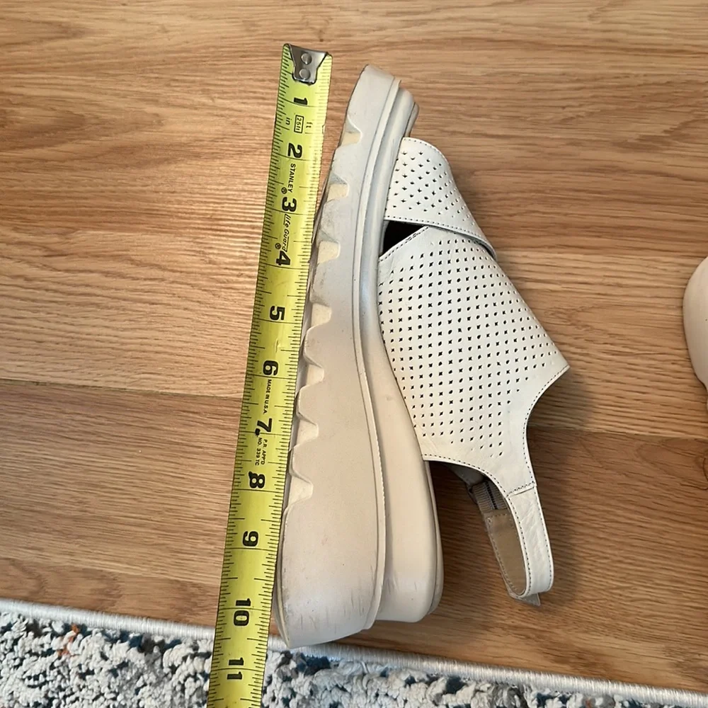 N/A wedged sandals