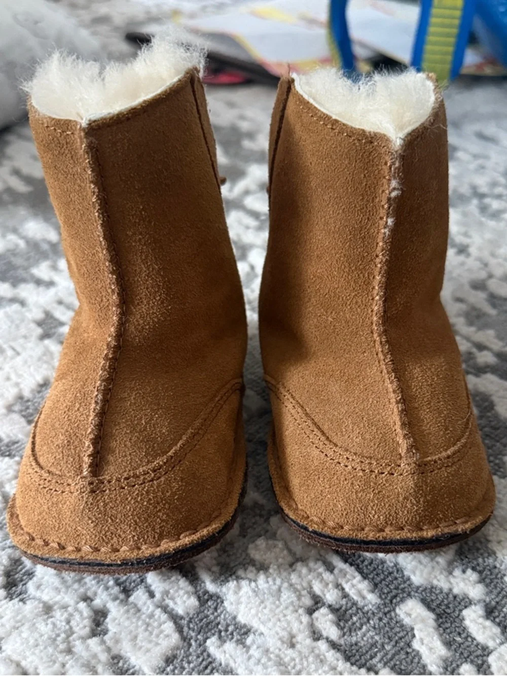 UGG adorable authentic