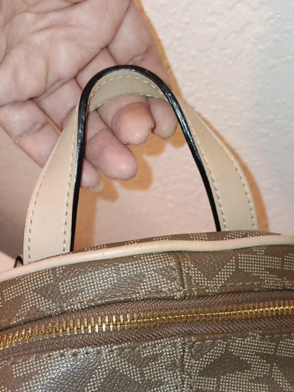 Michael Kors compact brown rich