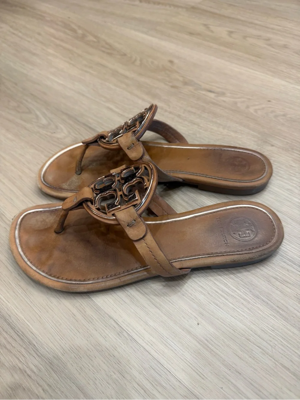 Tory Burch tory burch
