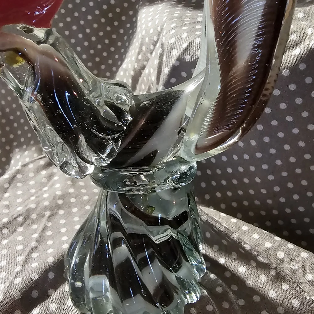 N/A elegant handblown