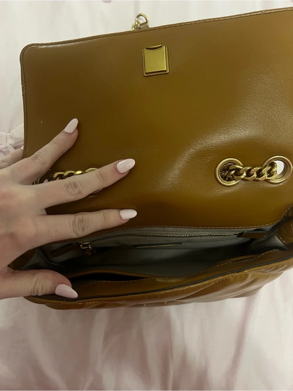 Tory Burch authentic tory