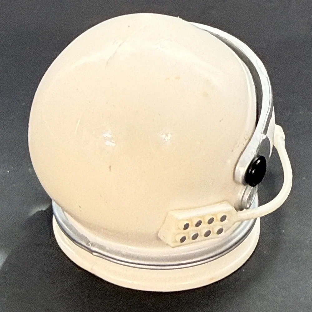 Vintage G.I. Joe Astronaut Helmet 12 Inch Action Figure Accessory White Visor