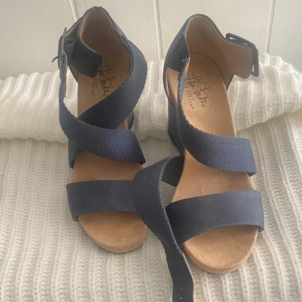 Life Stride Navy Blue Wedge Sandals